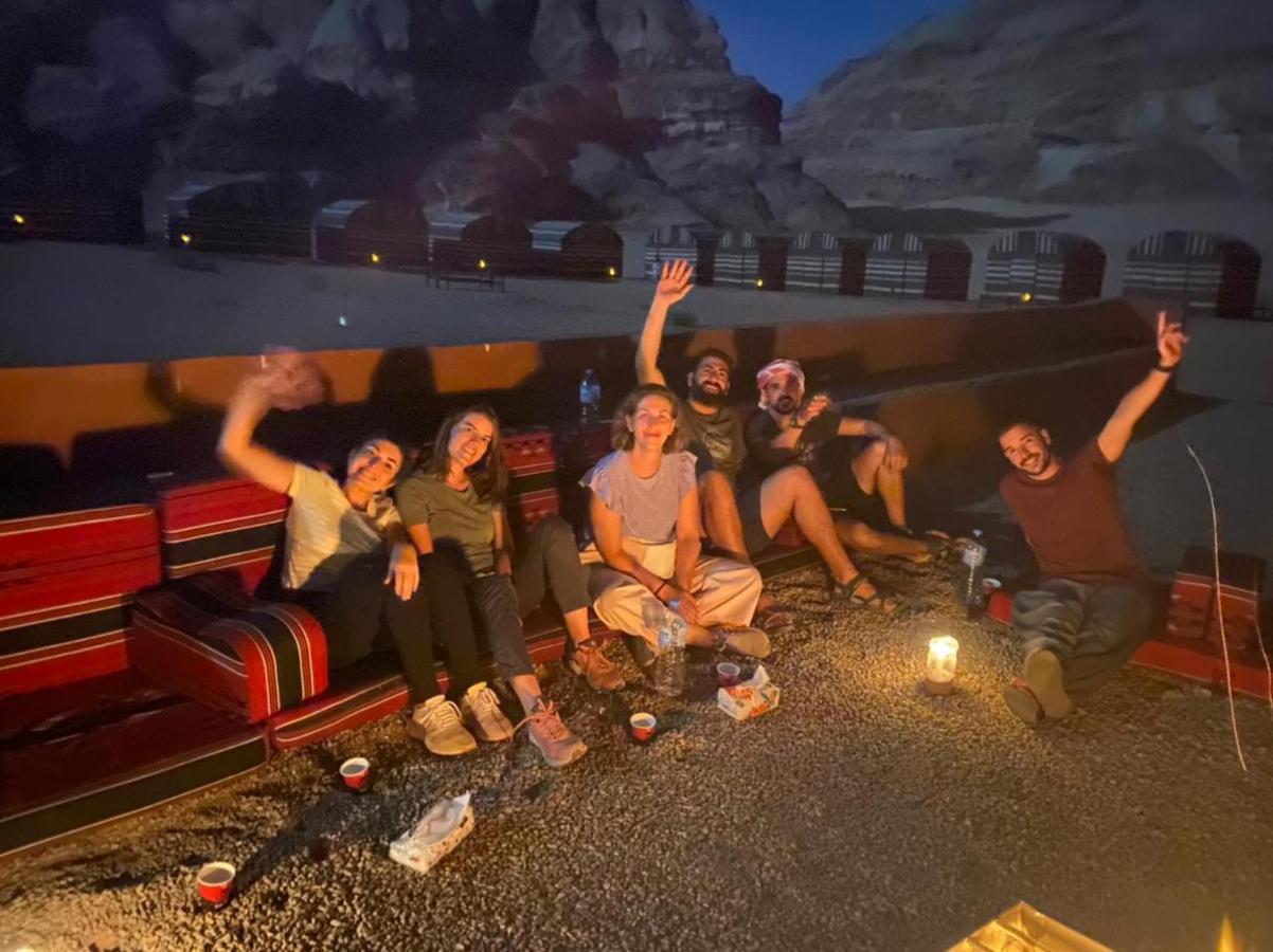 Bedouin Tours Camp Hotel Wadi Rum Eksteriør billede