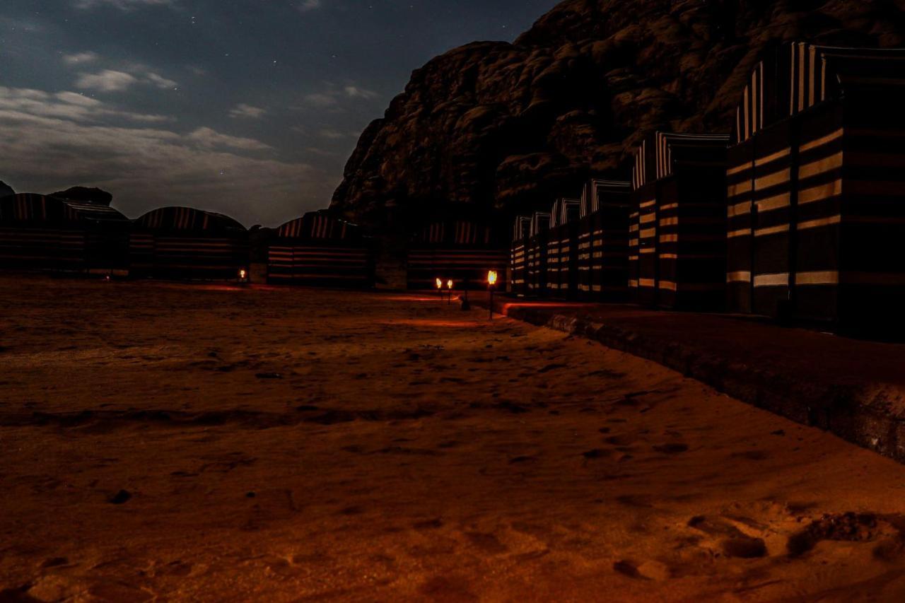 Bedouin Tours Camp Hotel Wadi Rum Eksteriør billede